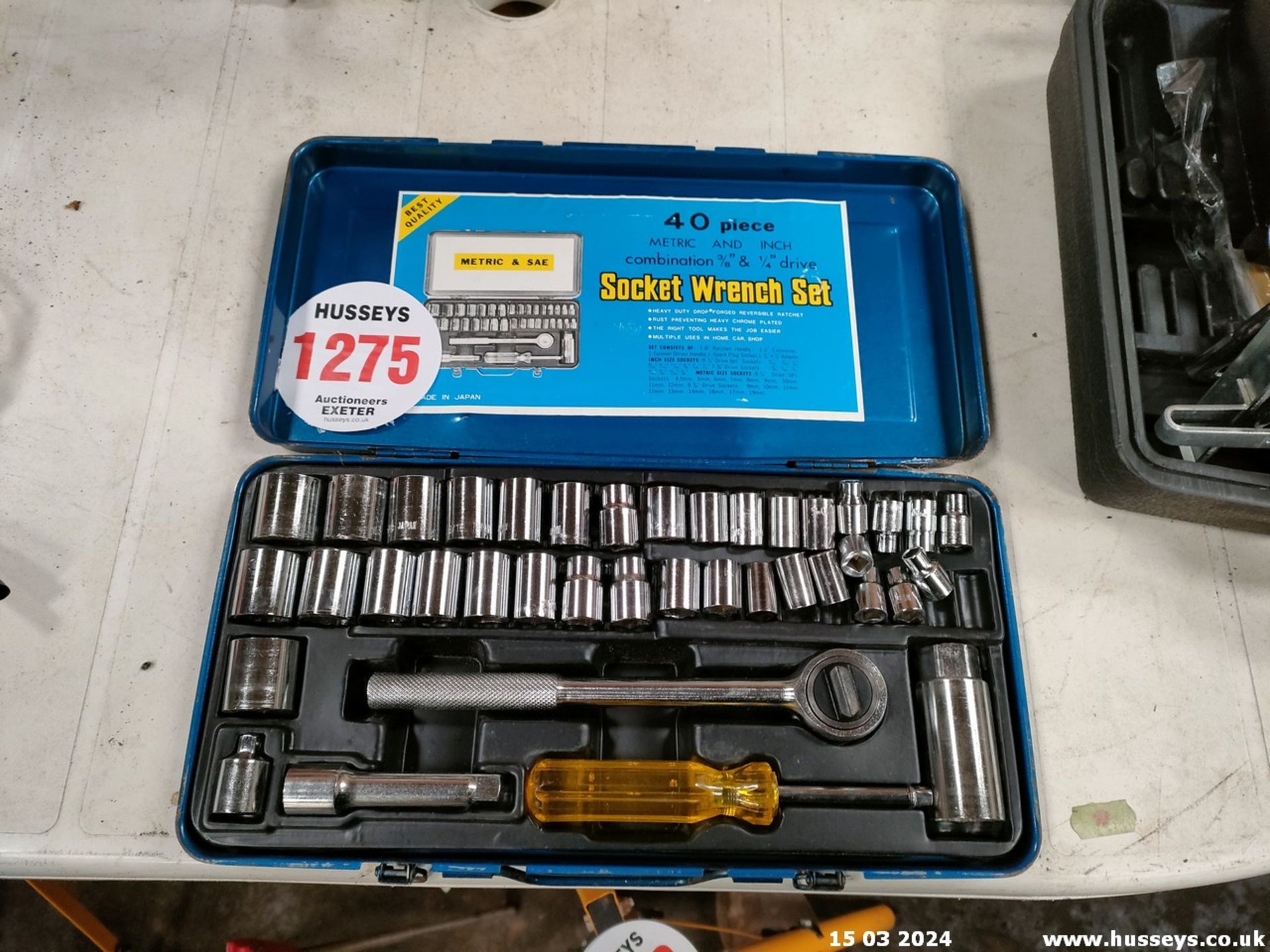 SOCKET SET