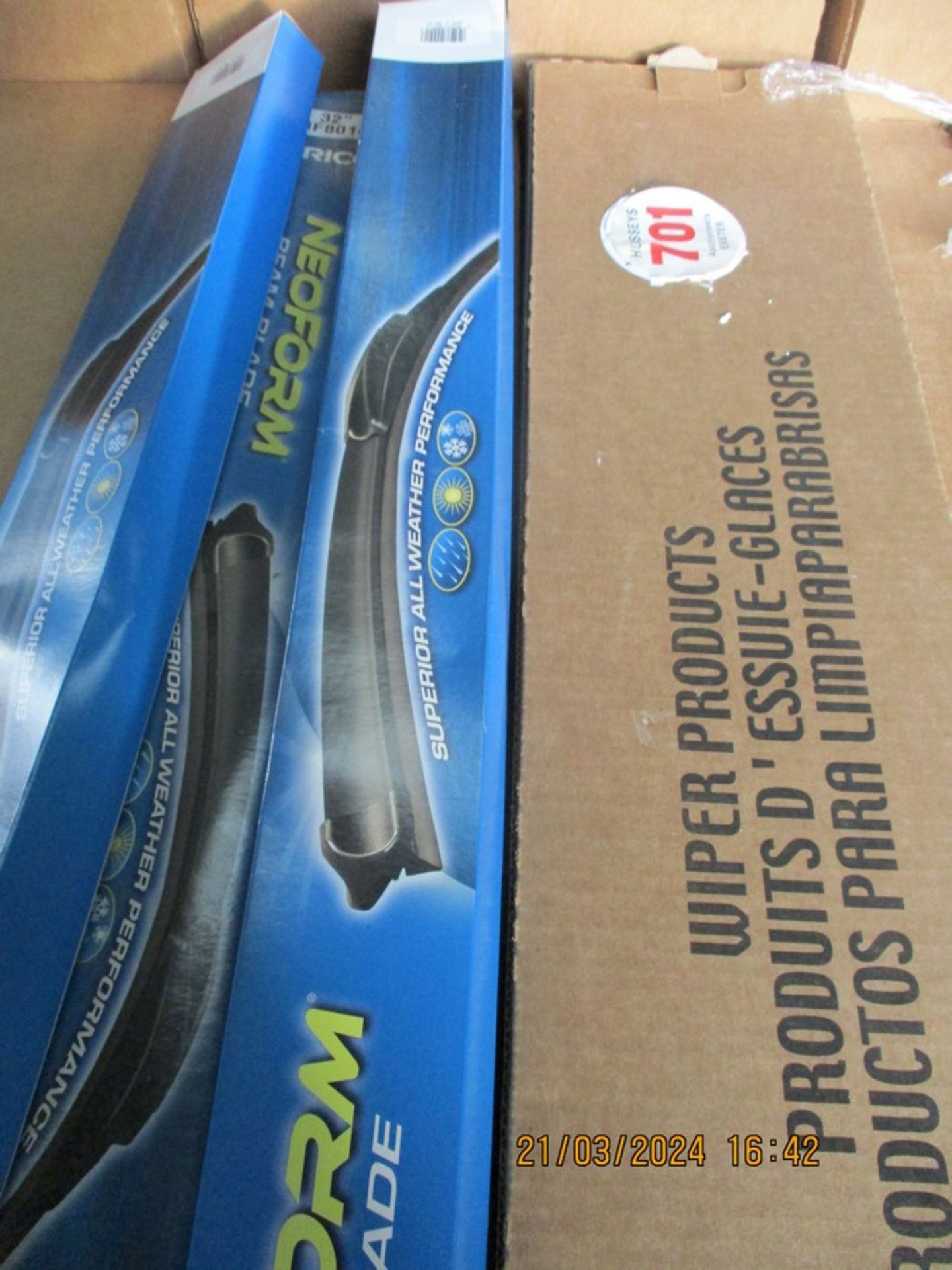 PALLET OF 32" WIPER BLADES - Image 3 of 3