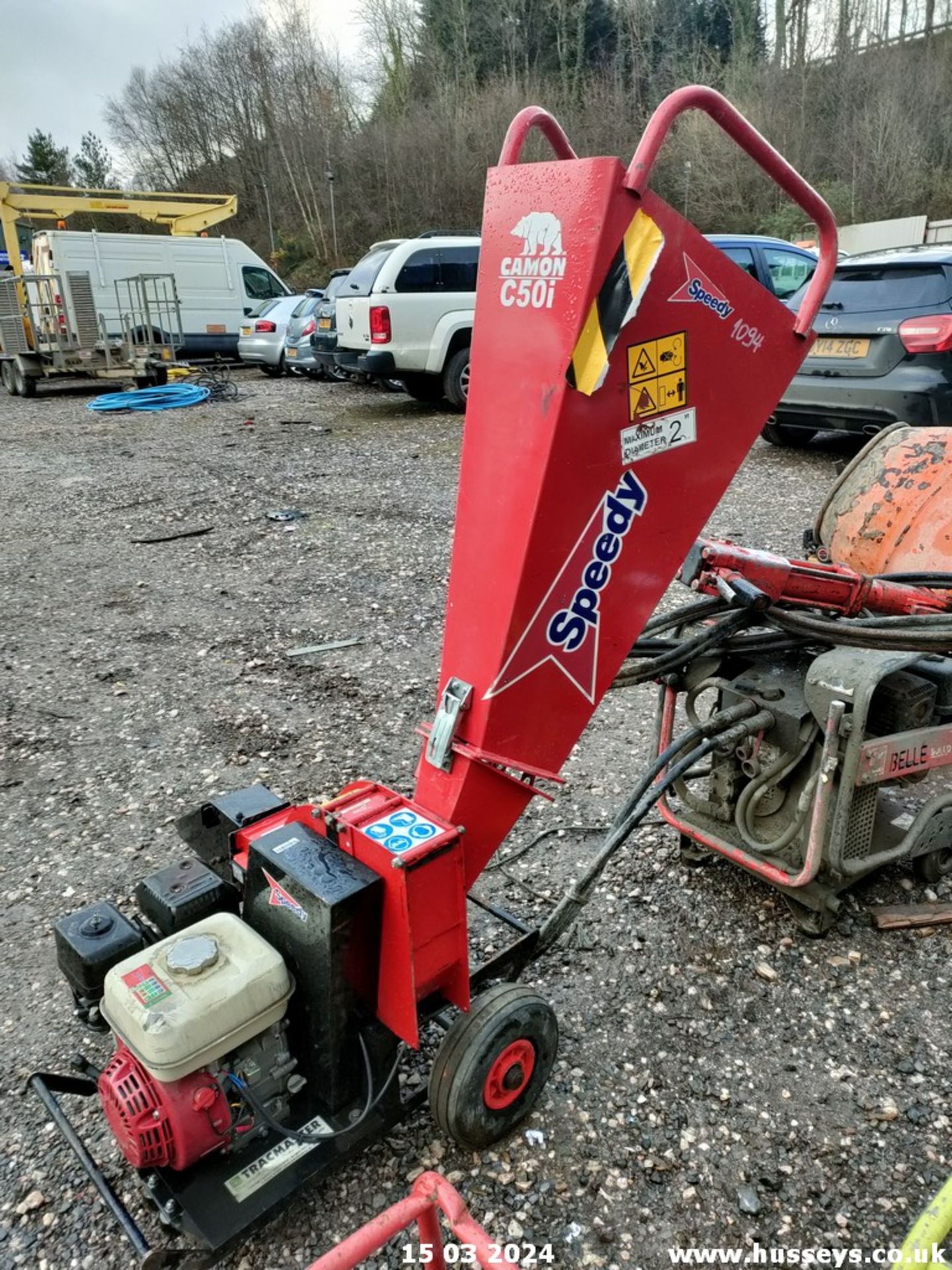 TRACMASTER GARDEN CHIPPER - HONDA ENGINE - Image 3 of 4