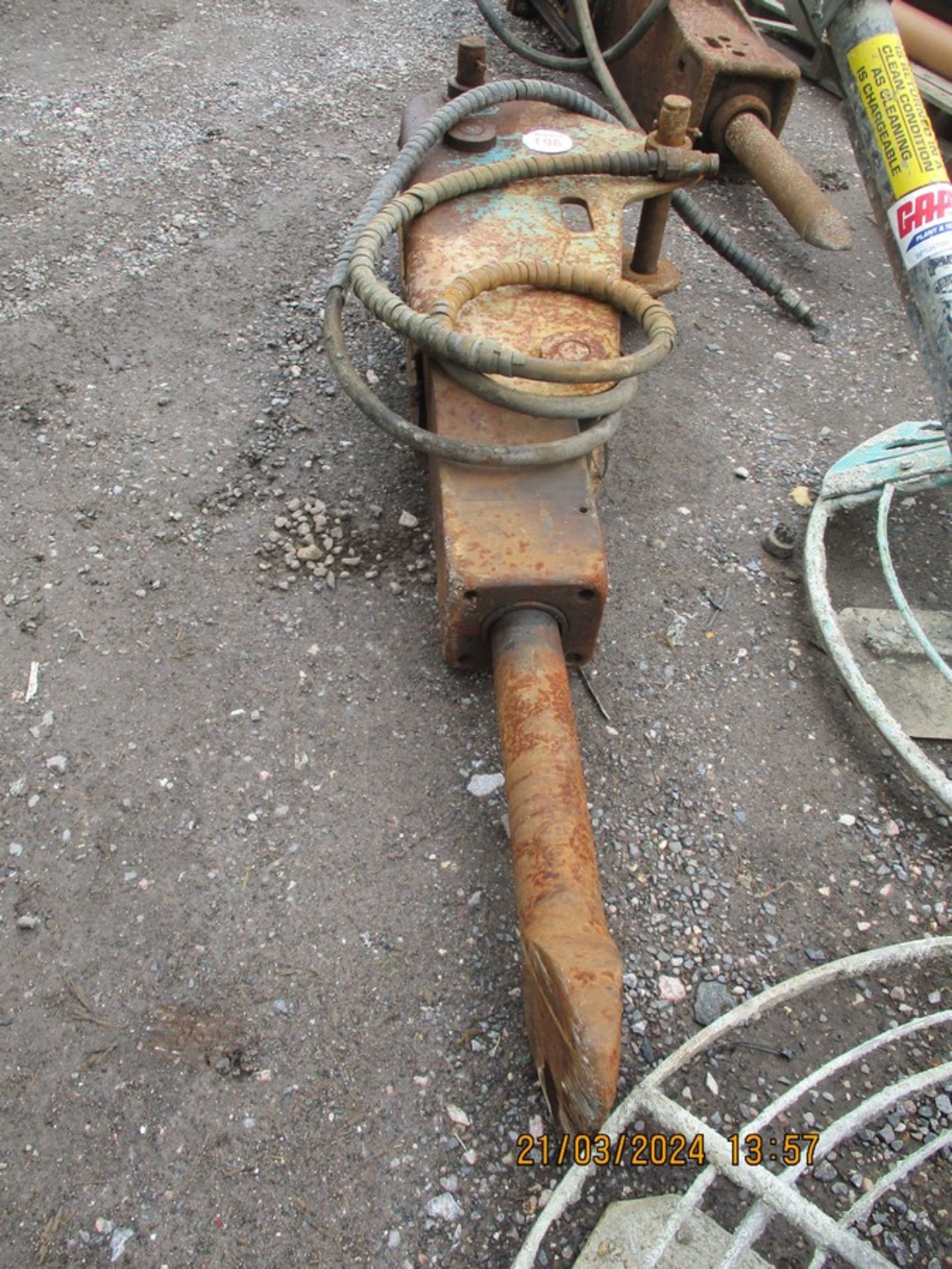 HYDRAULIC BREAKER - Bild 2 aus 2