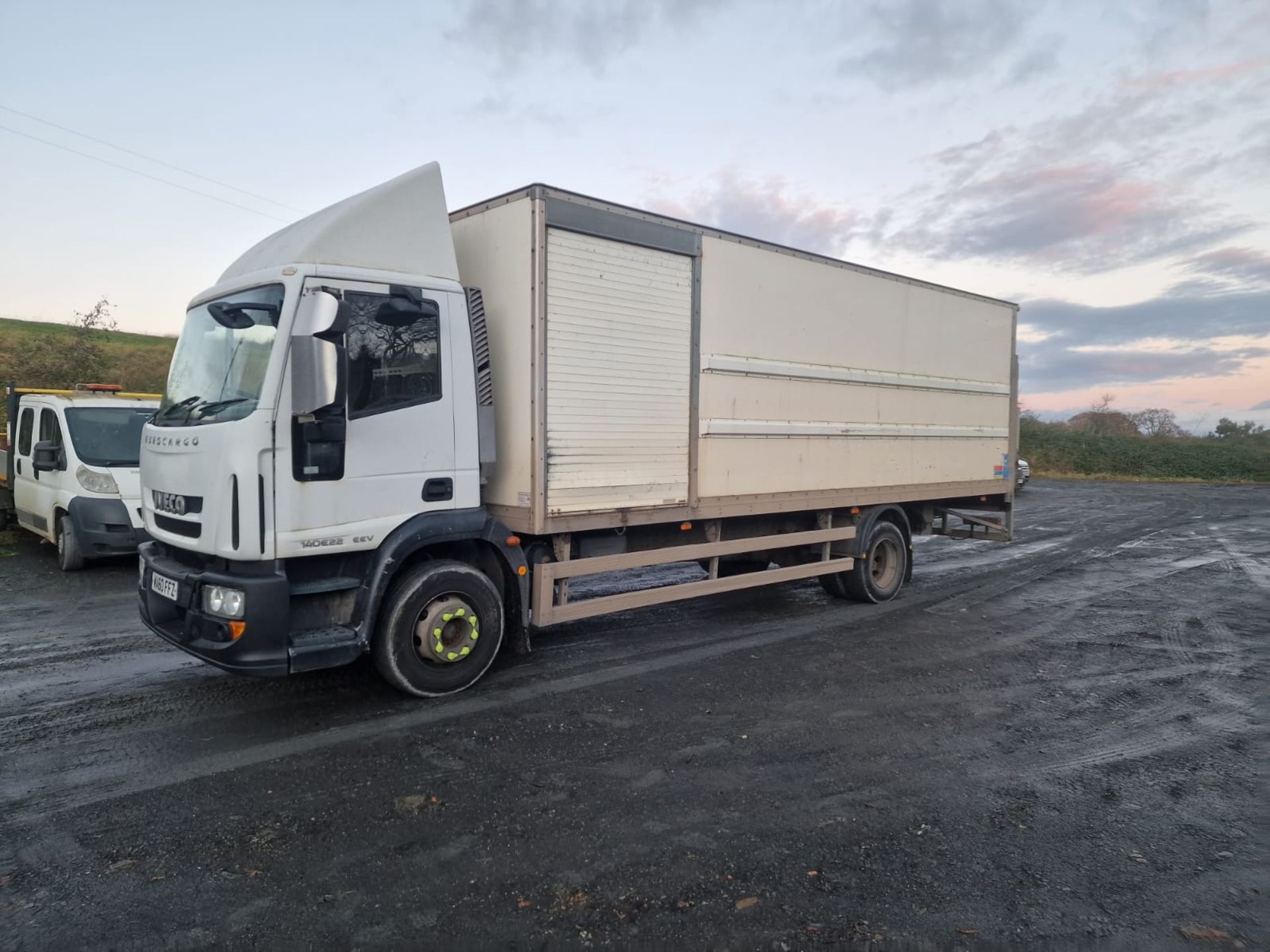 10/60 IVECO EUROCARGO (MY 2008) - 5880cc 2dr Lorry (White) - Image 3 of 16