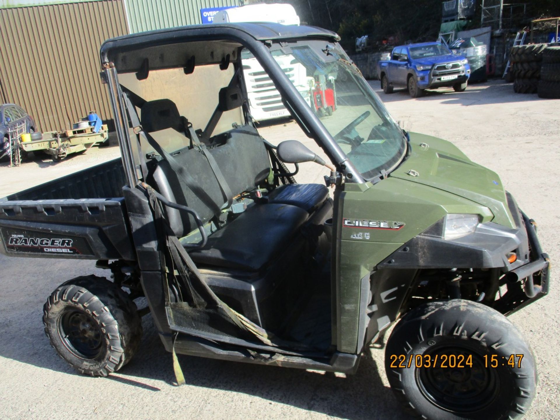 POLARIS RANGER DIESEL 2016 SHOWING 1458HRS, DROVE OFF TRAILER IGNITION NEEDS REPLACING - Image 5 of 9