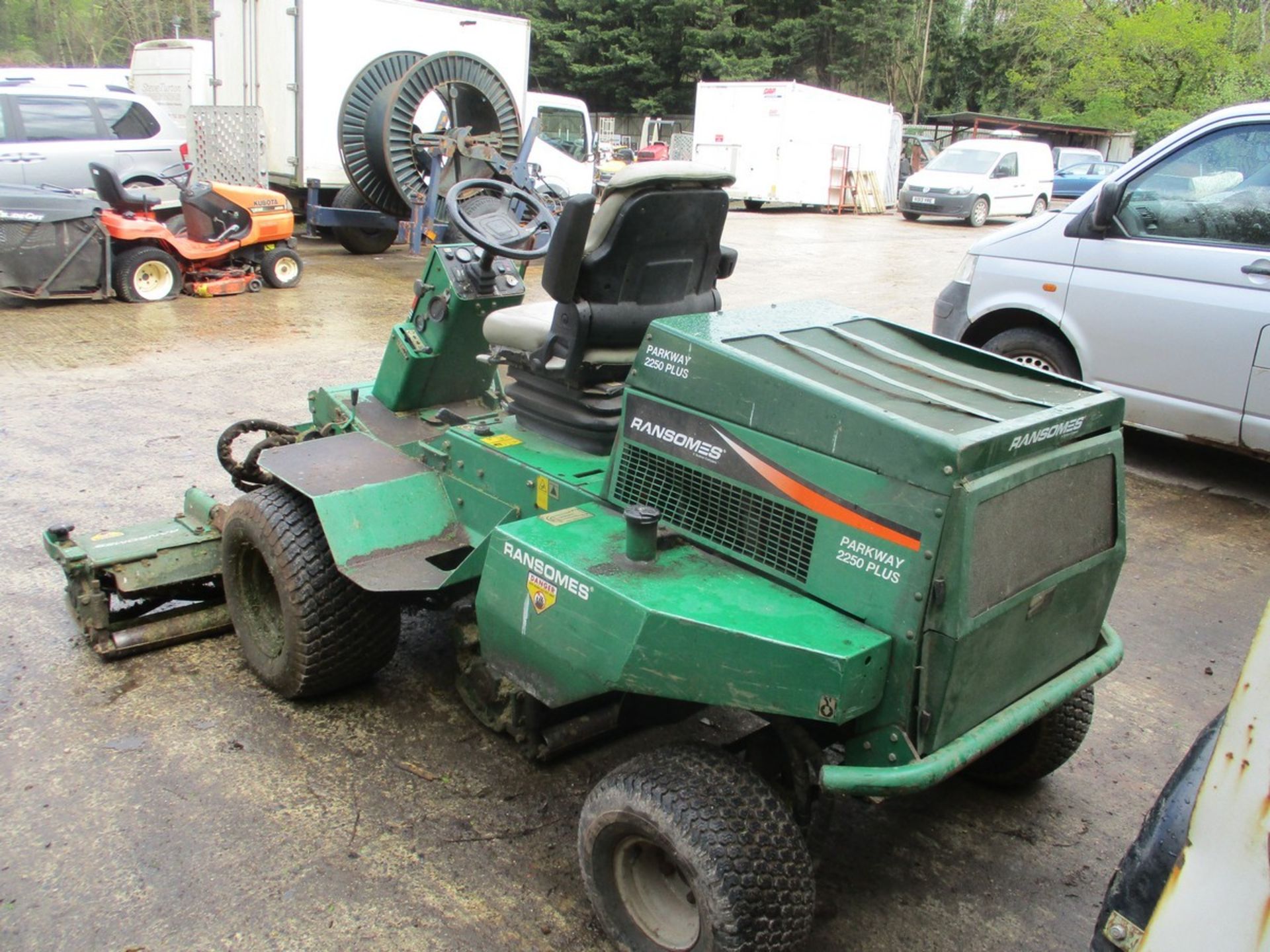 RANSOMES PARKWAY 2250 PLUS RIDE ON MOWER - Bild 4 aus 6