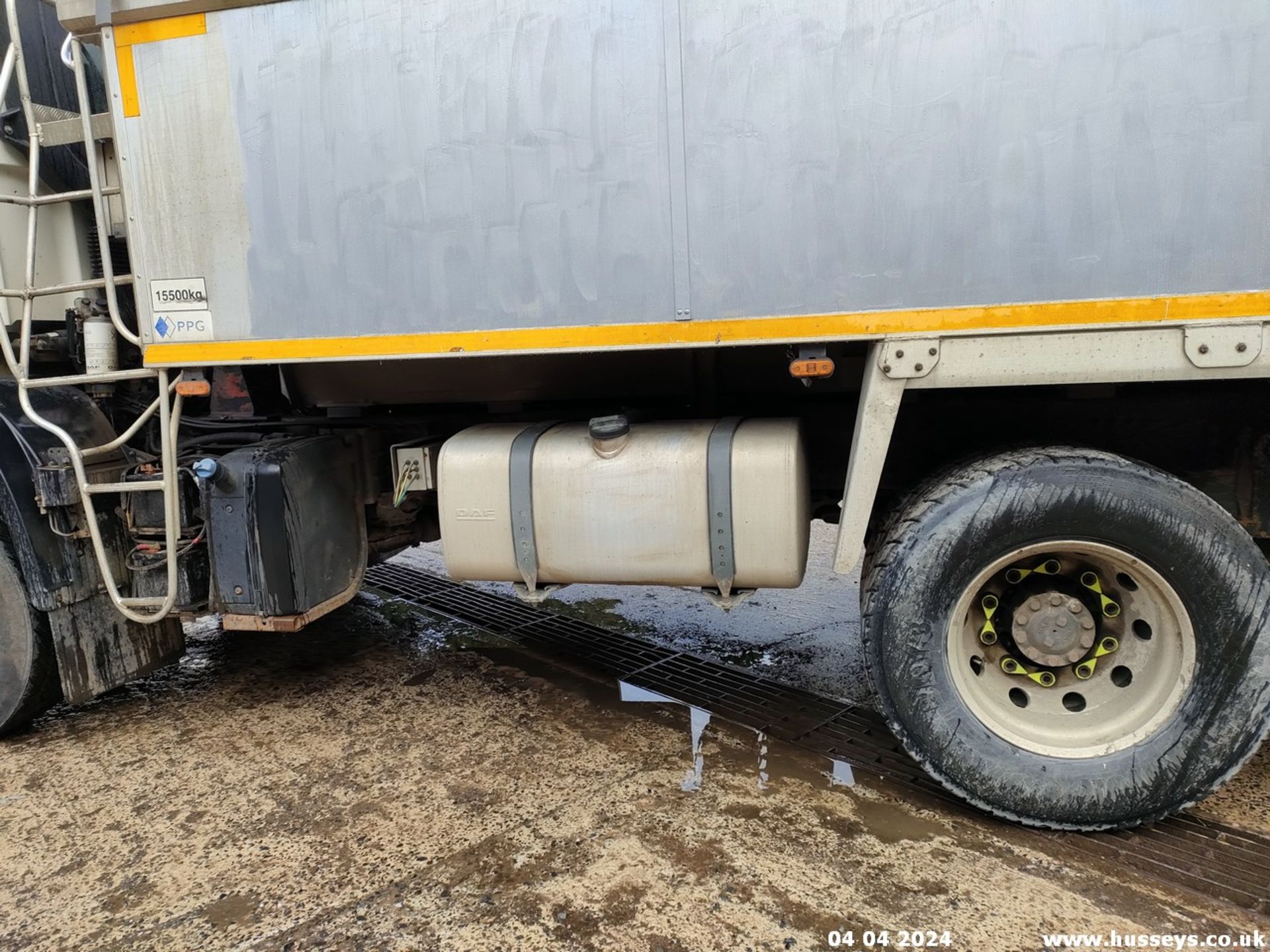 14/64 DAF TRUCKS TIPPER - 10837cc 2dr Tipper (White) - Image 18 of 33