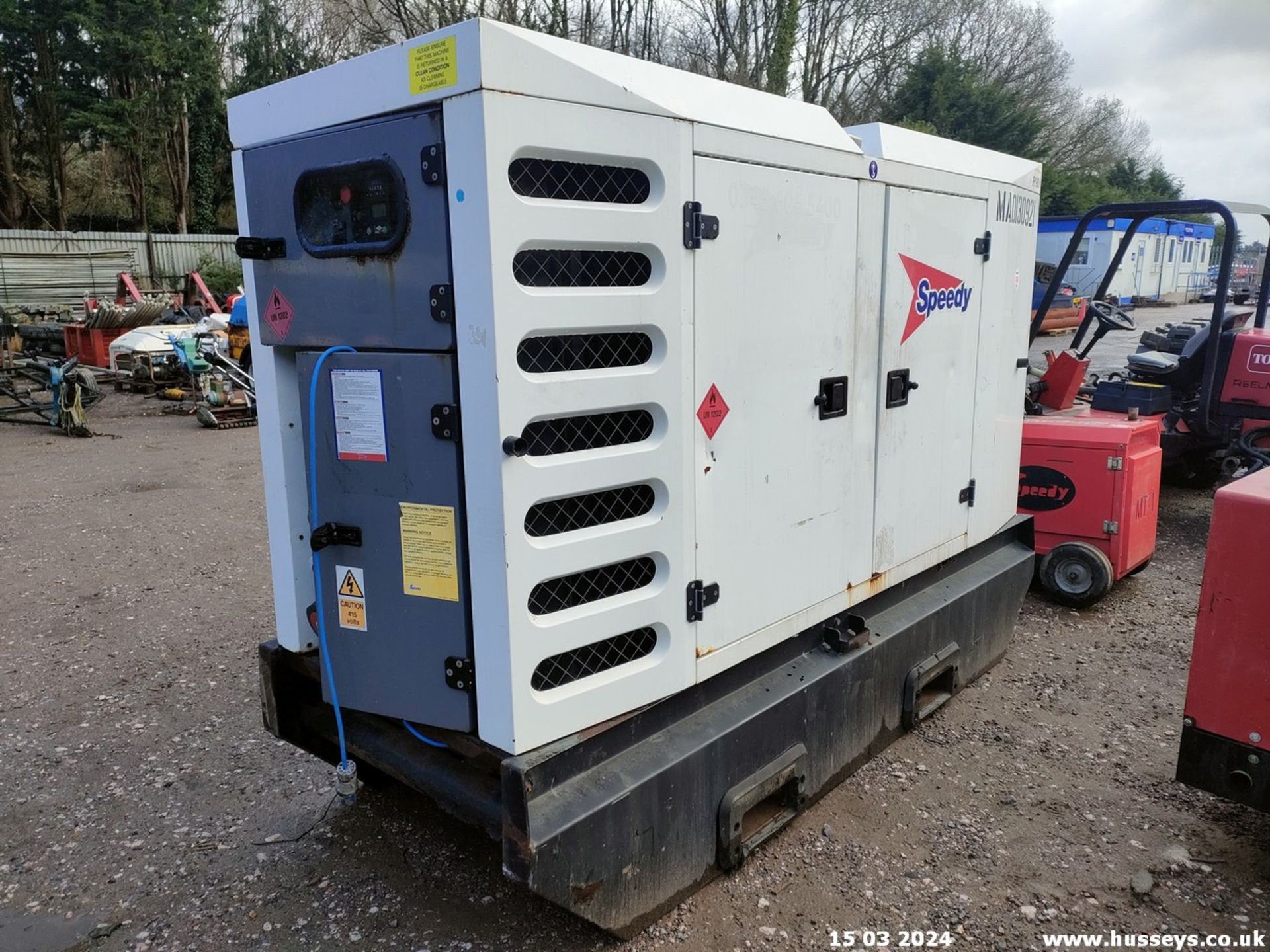 SDMO 90KVA DIESEL GENERATOR C.W KEY RMP - Bild 3 aus 12