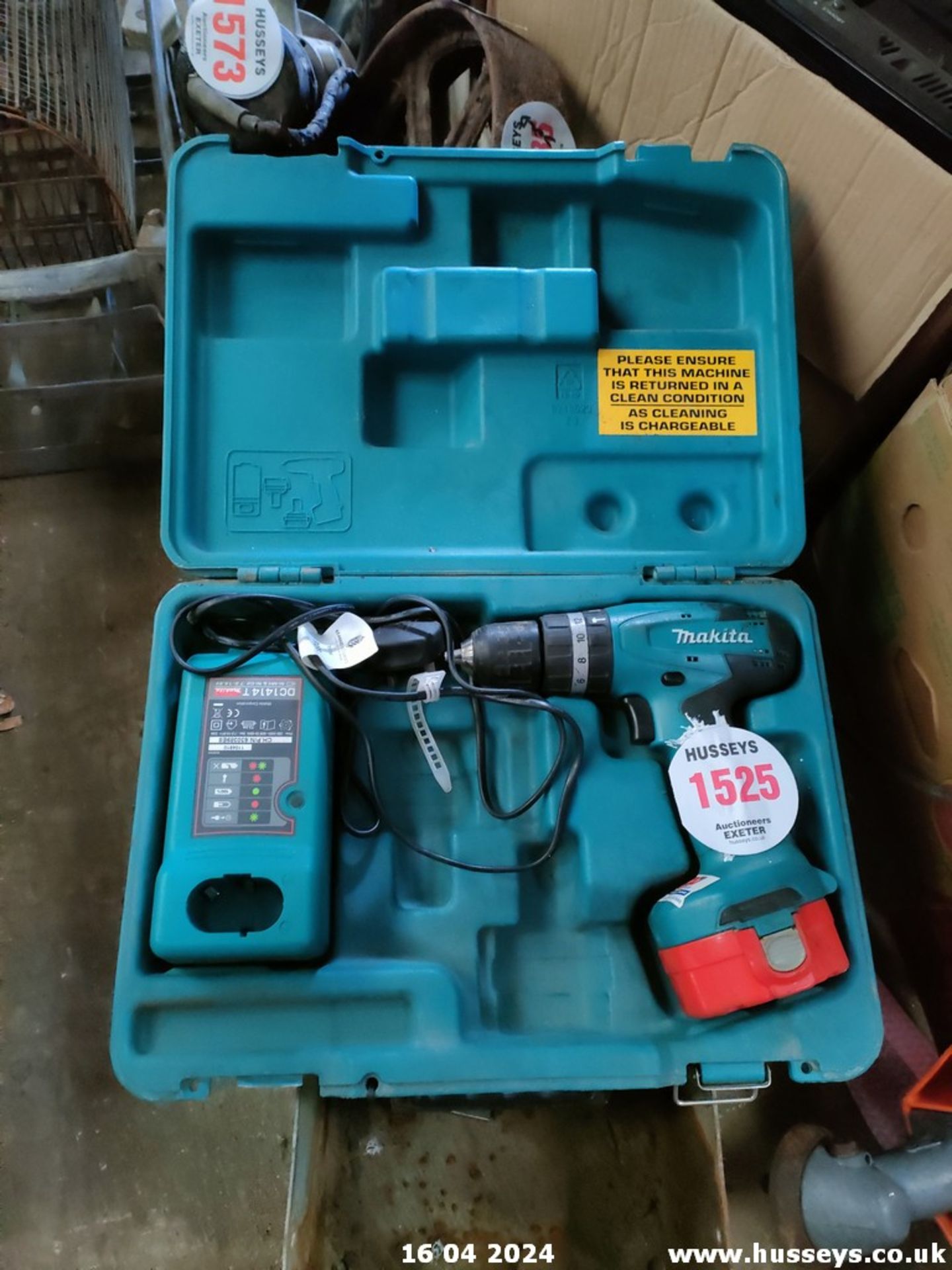 CORDLESS MAKITA DRILL