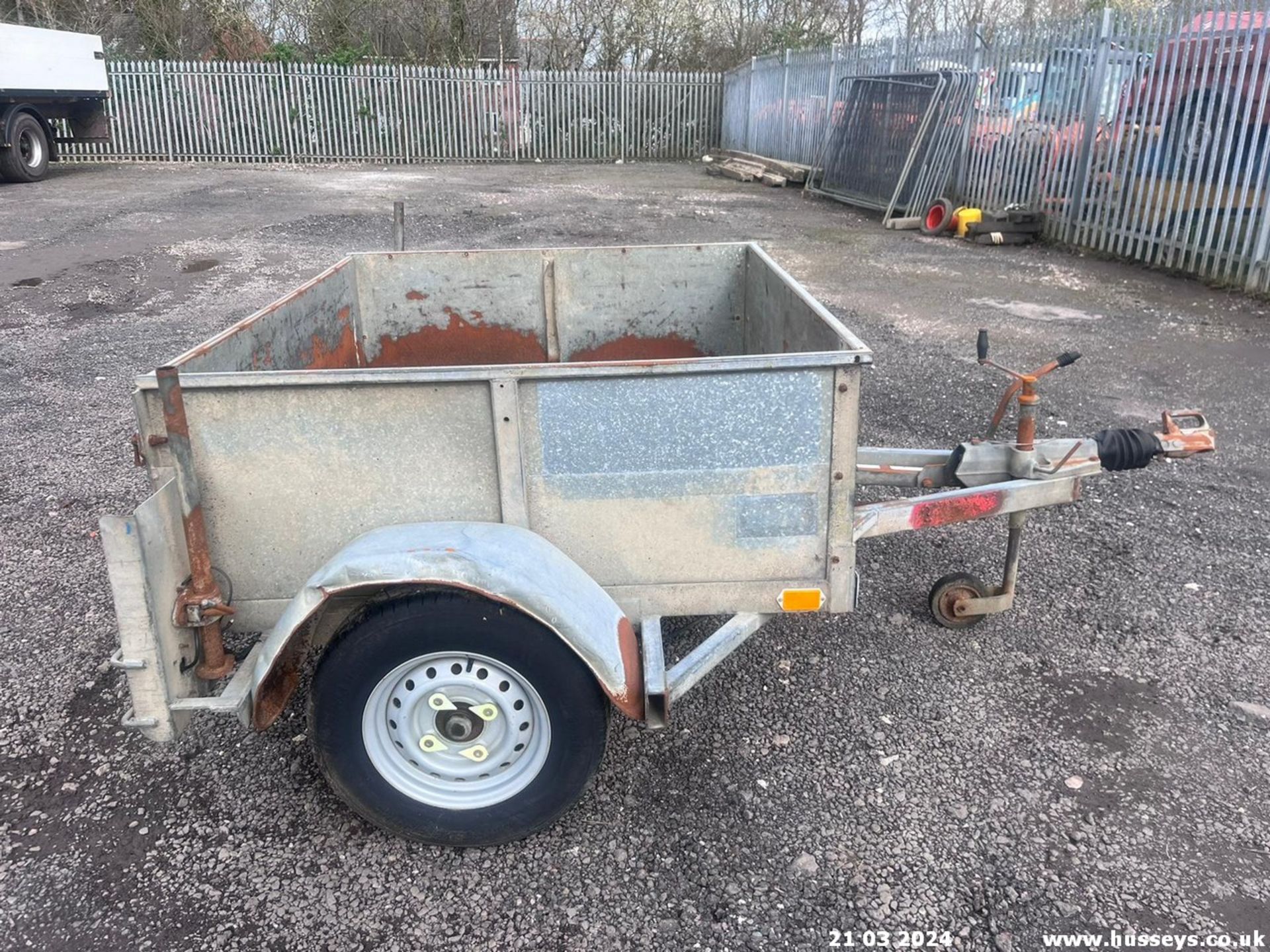 GENERAL PURPOSE TRAILER C.W LED LIGHTS & BALL HITCH