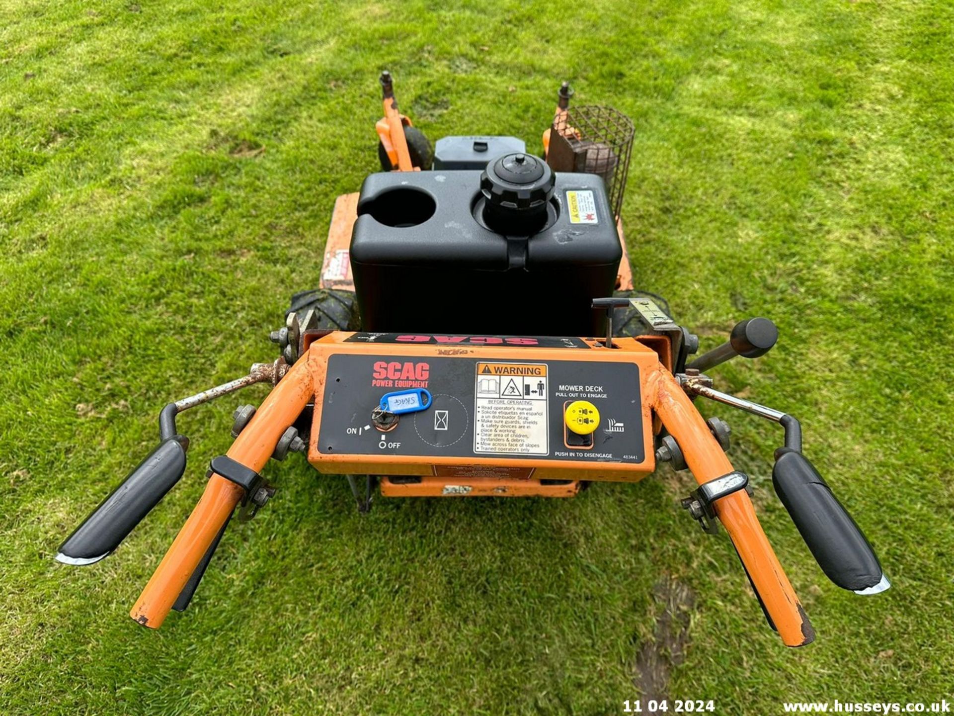 SCAG 36 PEDESTRIAN MOWER - Image 10 of 12