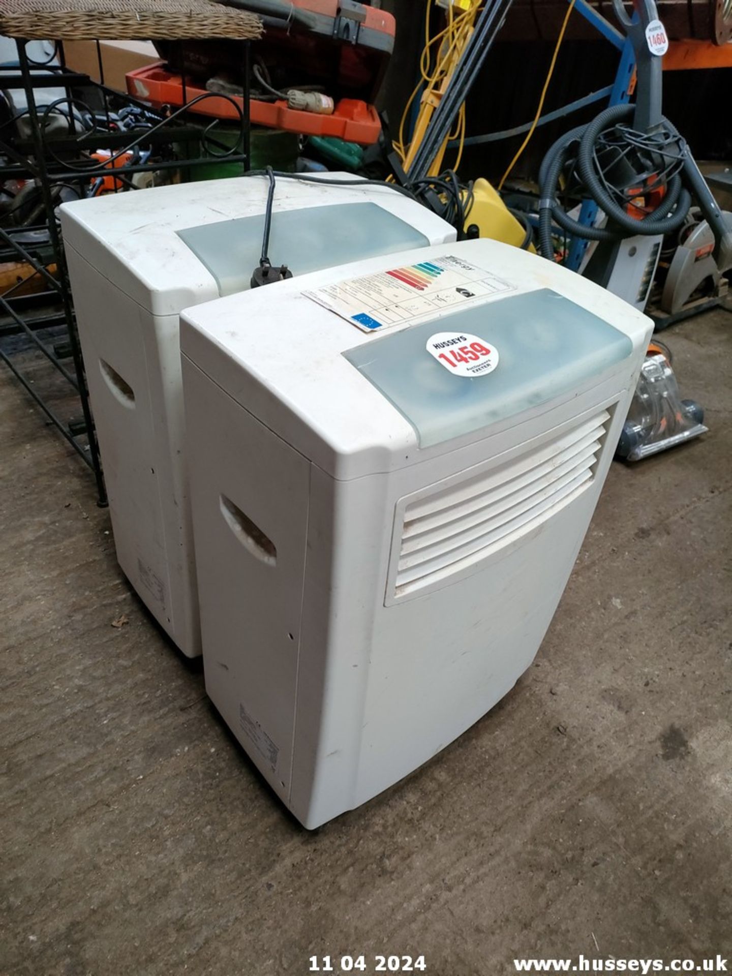 2 AIR CON UNITS