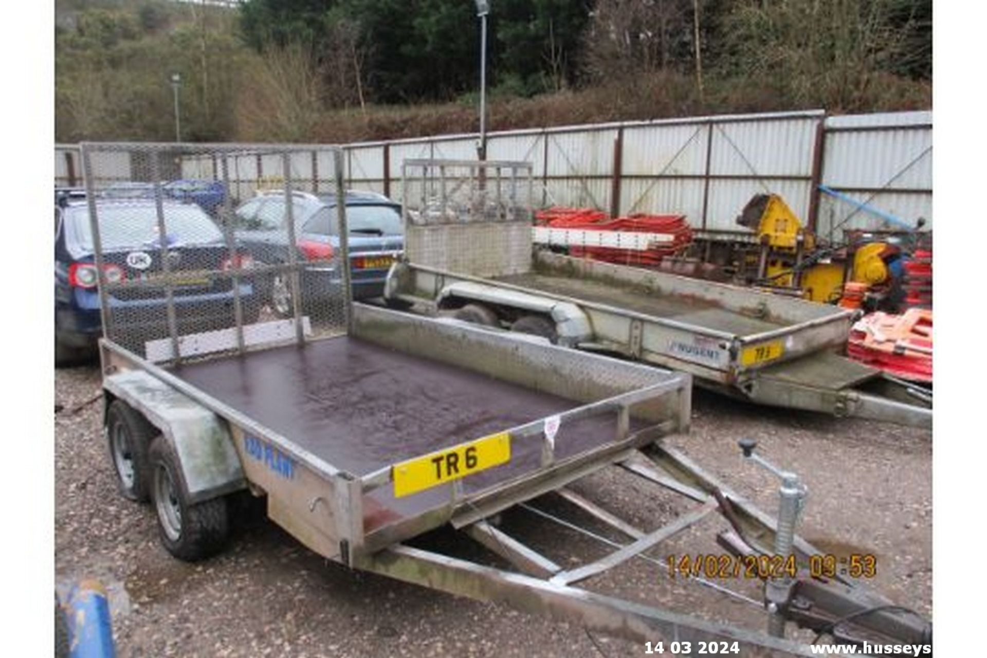INDESPENSION TWIN AXLE 3 TON PLANT TRAILER - Image 4 of 5