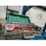 TILE CUTTER