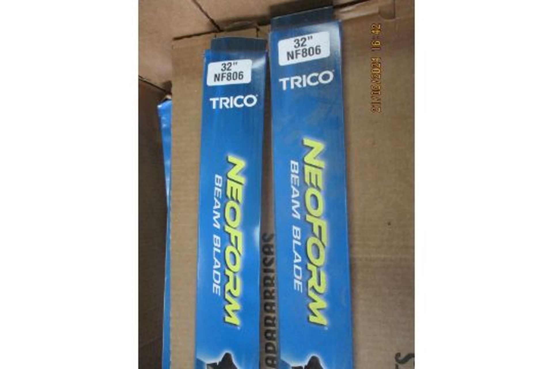 PALLET OF 32" WIPER BLADES - Image 2 of 3