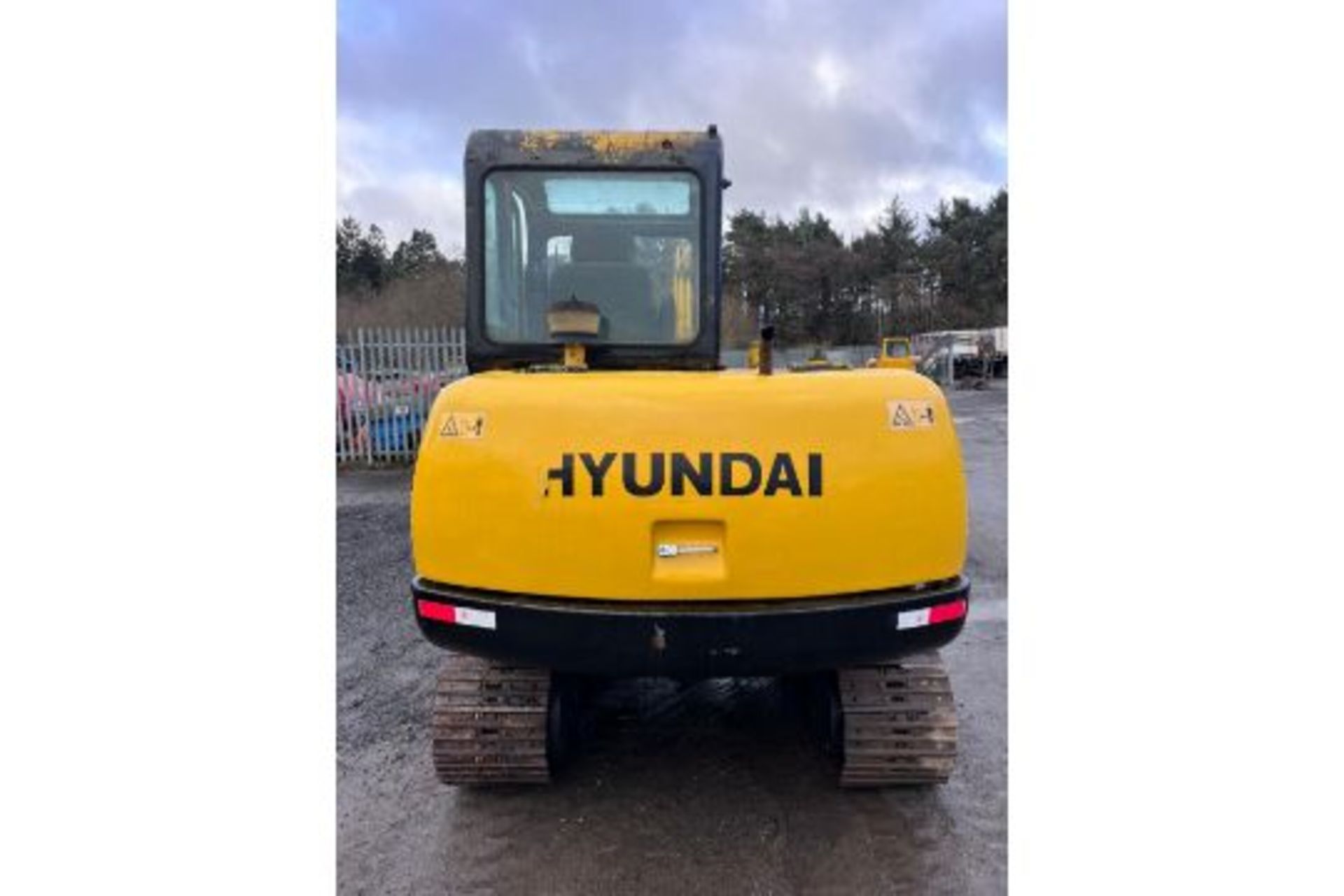 HYUNDAI ROBLEX 55-7 EXCAVATOR PLATED 2013 RTD - Image 4 of 14