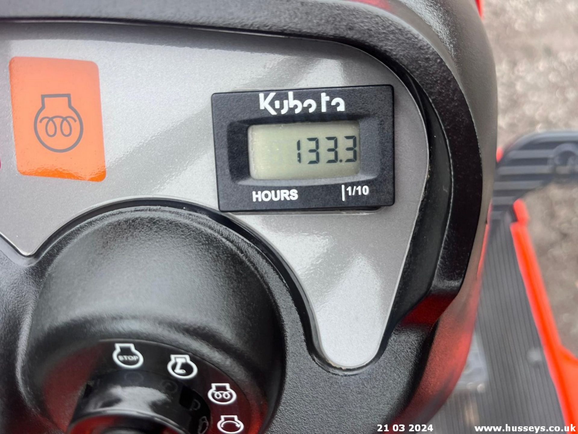 KUBOTA GR1600 DIESEL RIDE ON MOWER SHOWING 133HRS RDC - Image 7 of 15