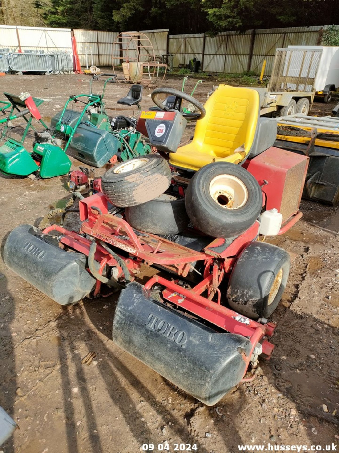 TORO GREENMASTER 3000D MOWER