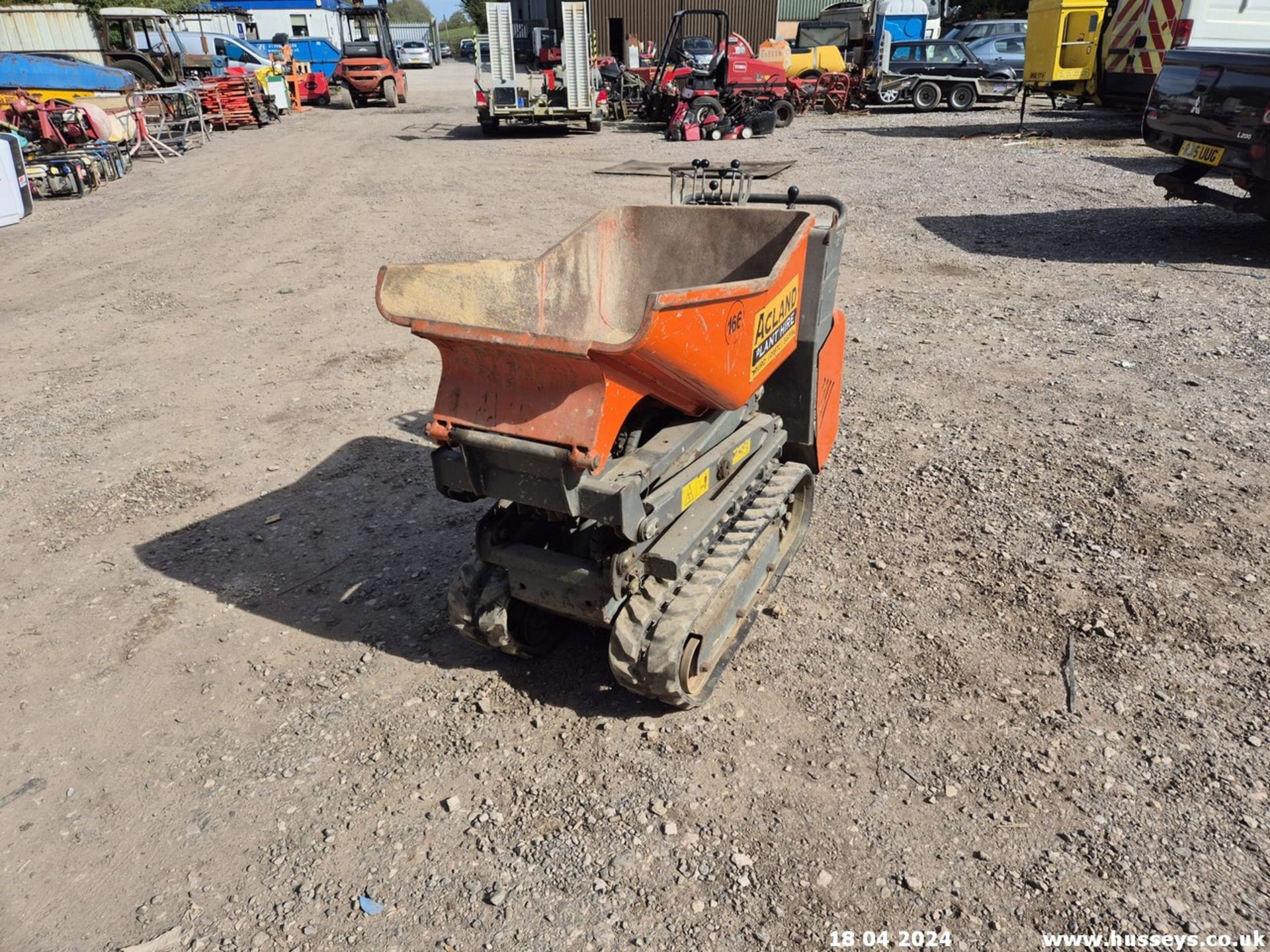 MESSERSI DIESEL HI TIP TRACK BARROW 2016 - Image 3 of 7