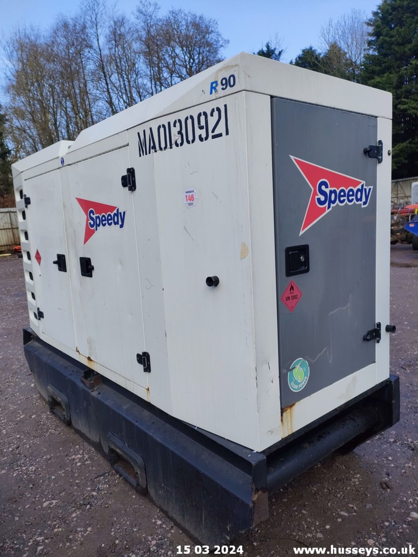 SDMO 90KVA DIESEL GENERATOR C.W KEY RMP - Bild 2 aus 12