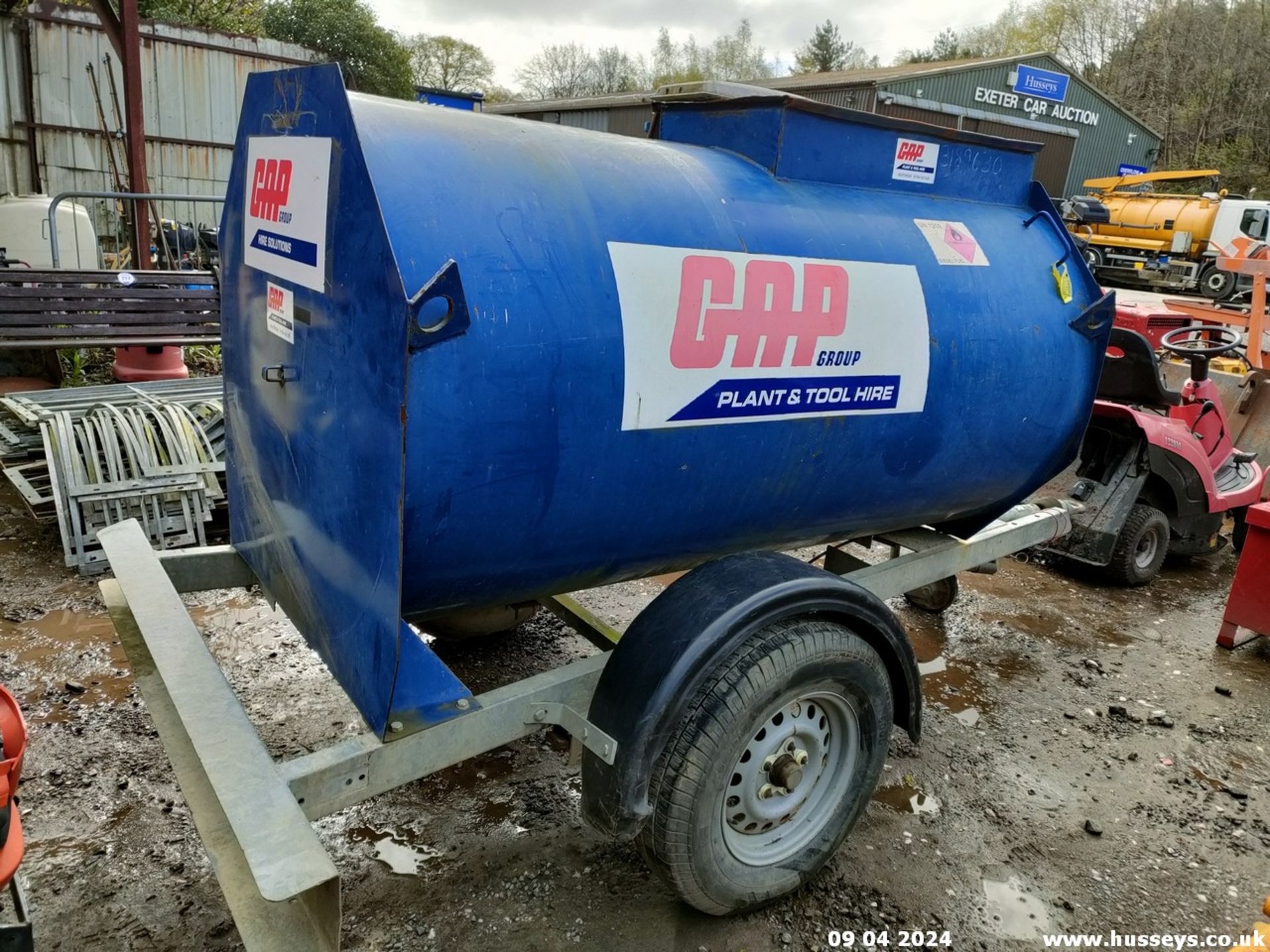 MAIN 1000 LITRE DIESEL BOWSER - Image 4 of 5