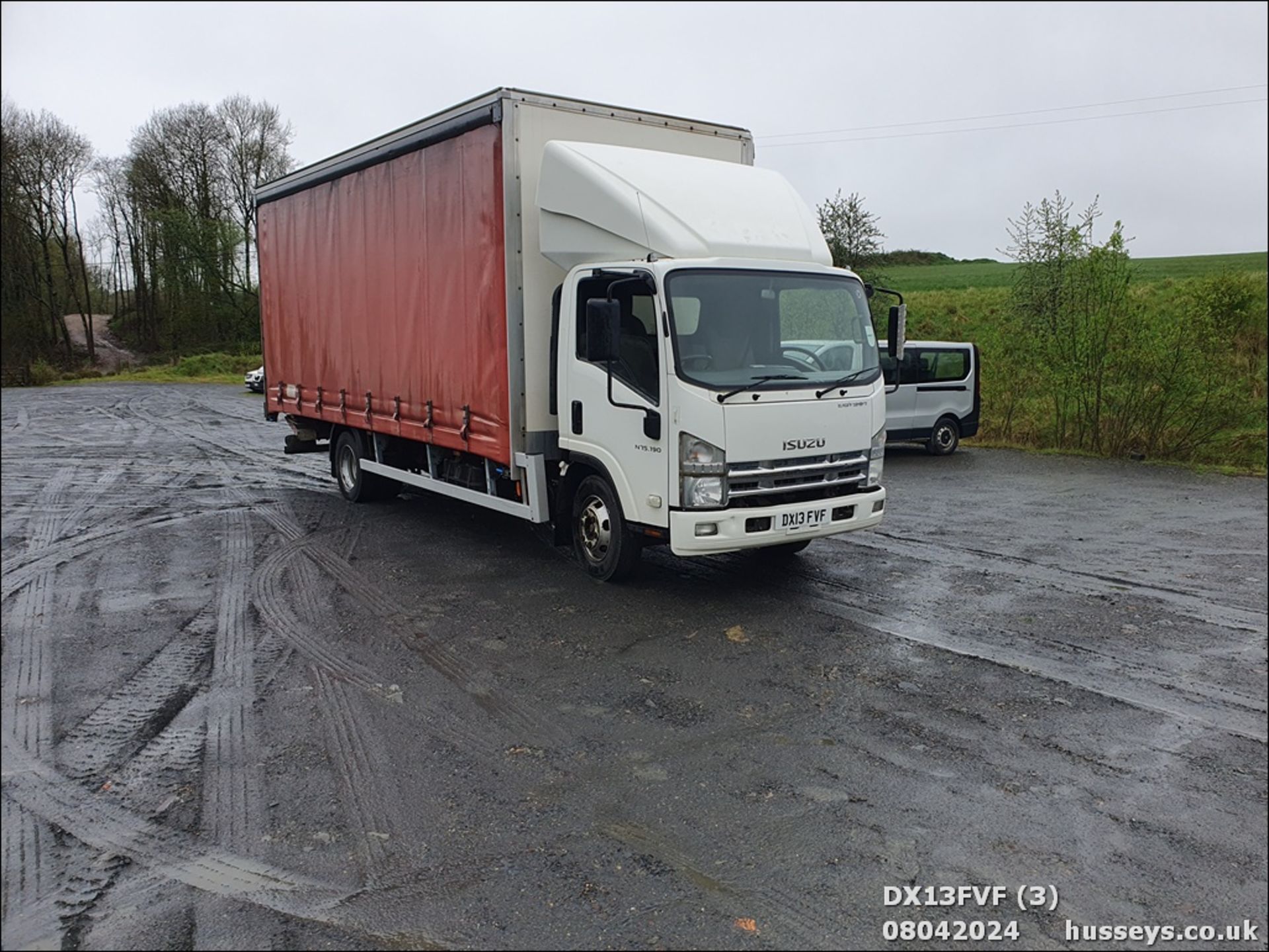 13/13 ISUZU TRUCKS FORWARD N75.190 AUTO - 5193cc 2dr (White) - Image 56 of 57