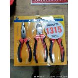 PLIER SET