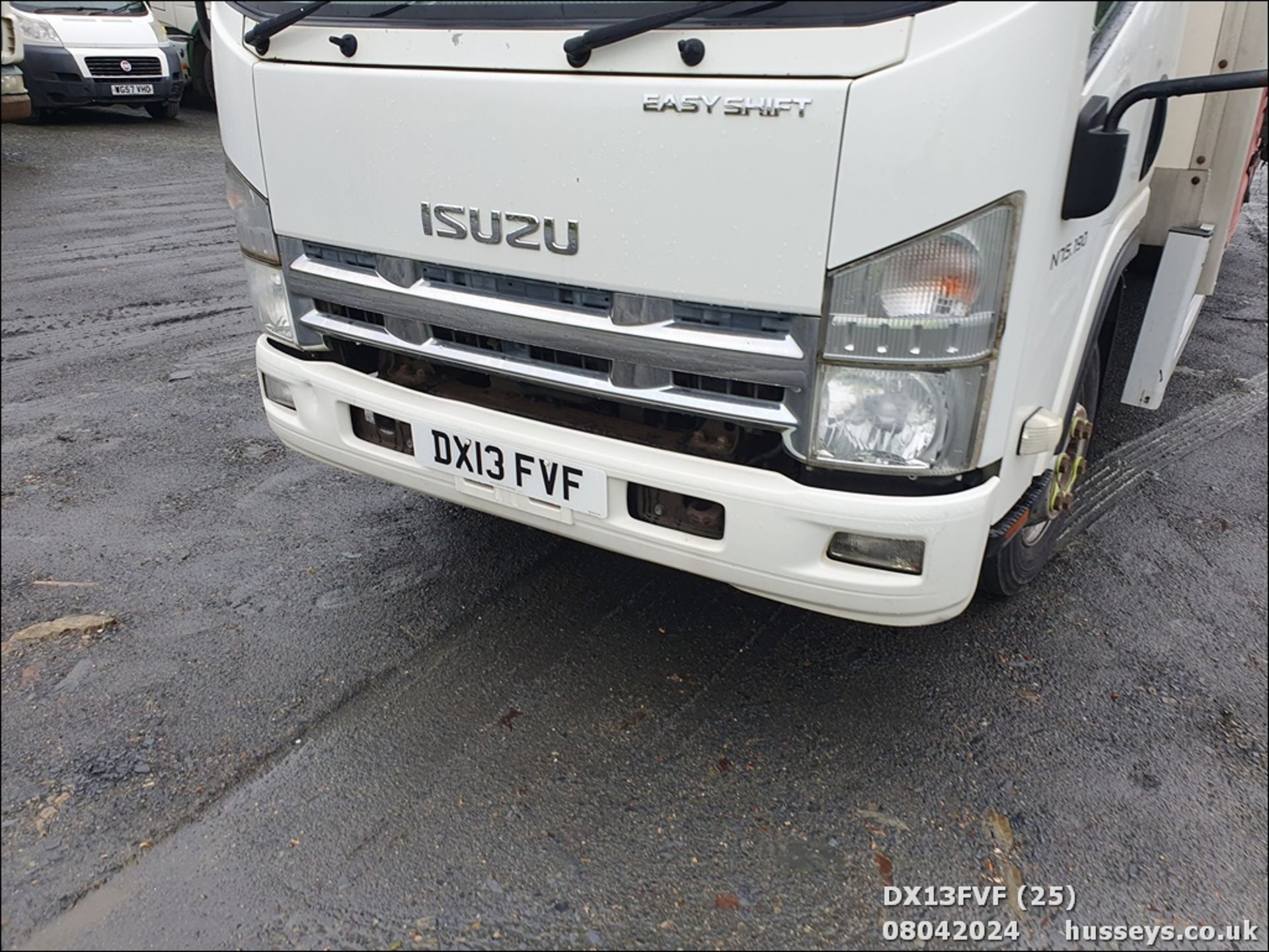 13/13 ISUZU TRUCKS FORWARD N75.190 AUTO - 5193cc 2dr (White) - Image 35 of 57