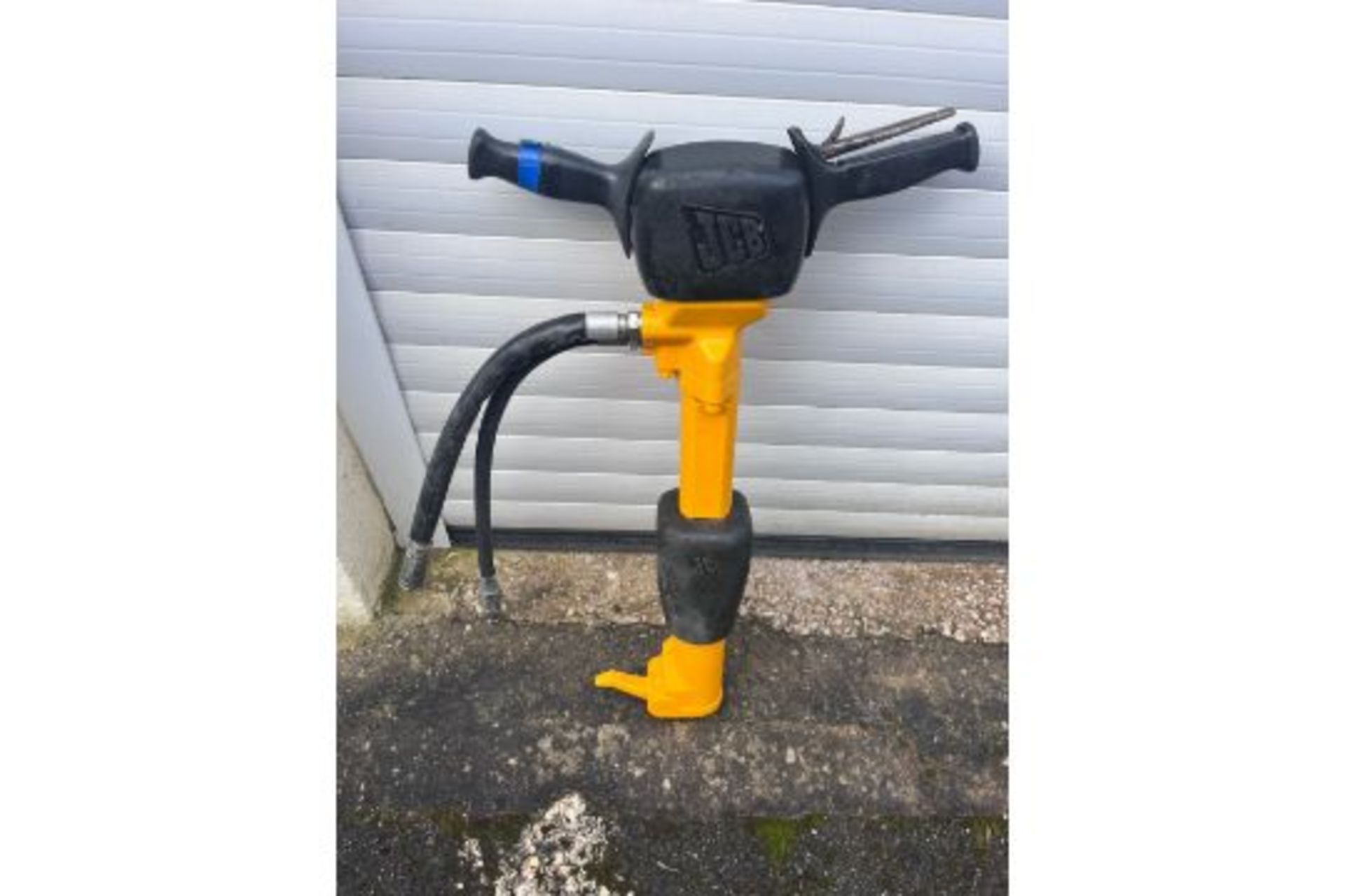 JCB BEAVER 3 HYDRAULIC BREAKER PACK C.W ANTI VIBE BREAKER RB - Image 7 of 8