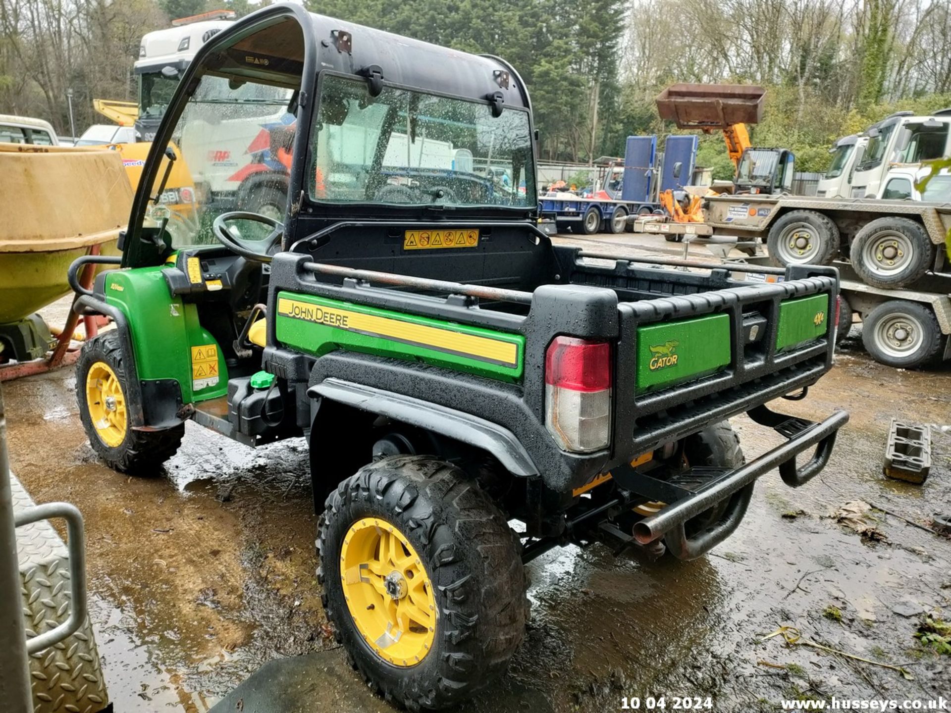 JOHN DEERE XUV 855 GATOR 2019 - Image 3 of 7