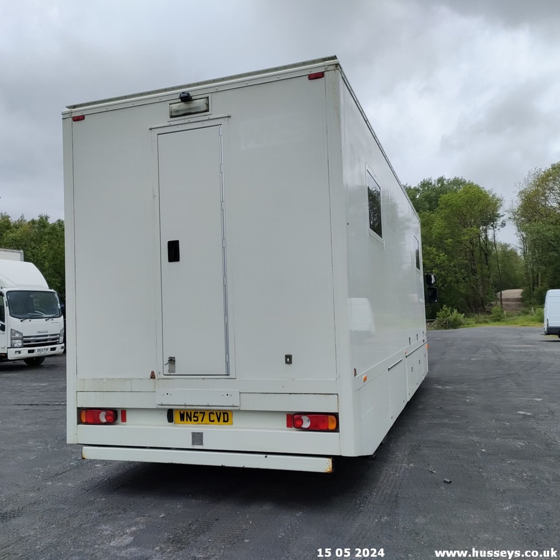 08/57 DAF TRUCKS LF MOBILE CLINIC - 4500cc 4dr (White, 24k) - Image 60 of 77