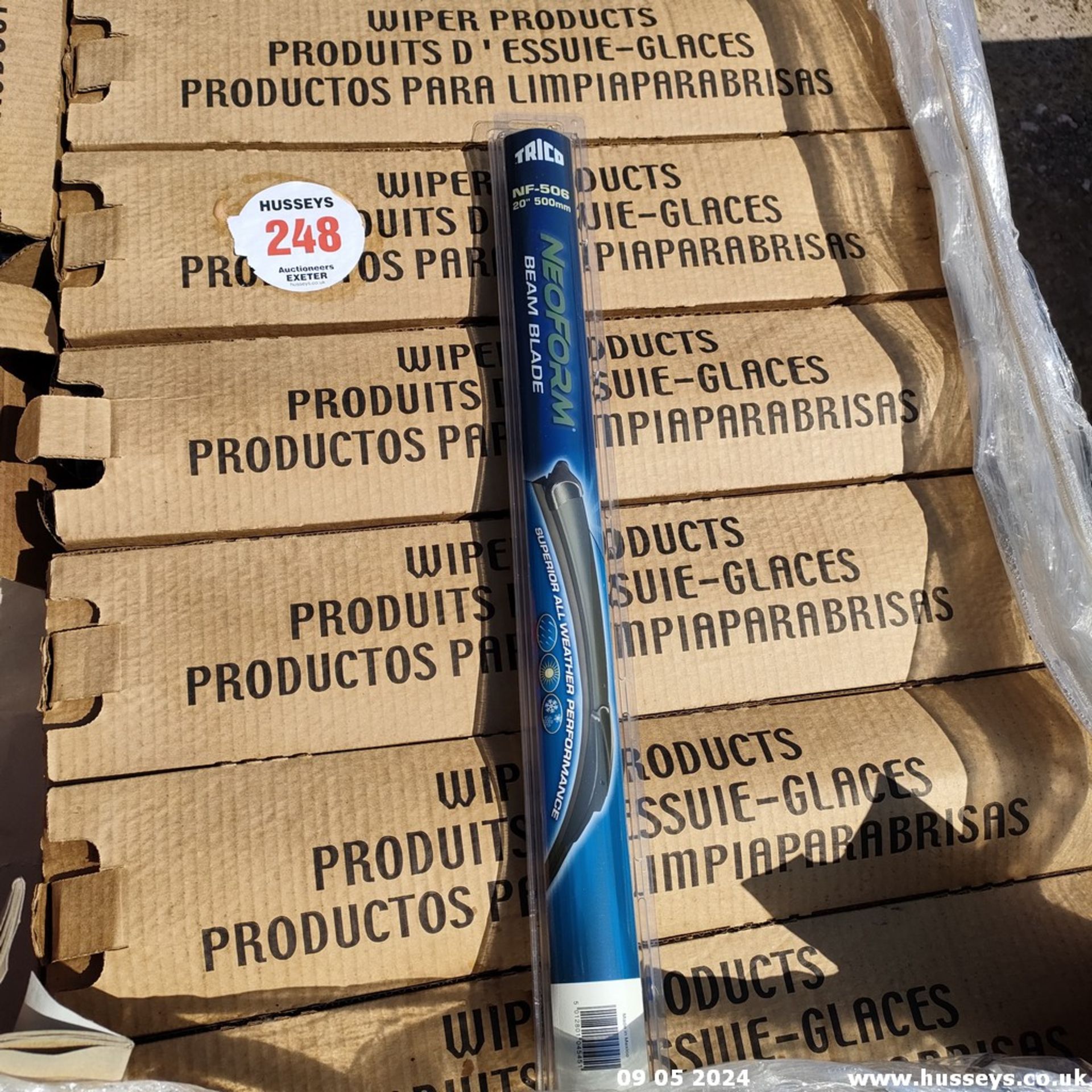 PALLET OF WIPER BLADES - Image 2 of 3