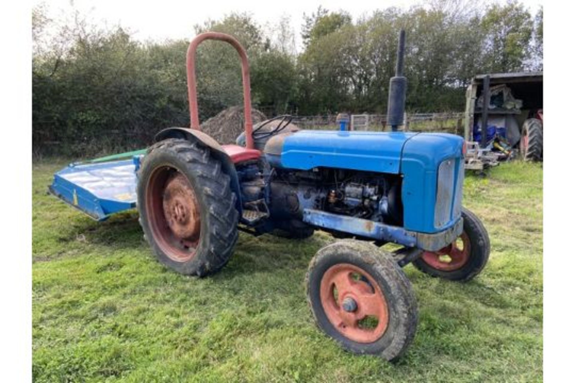 FORDSON MAJOR TRACTOR (TRACTOR ONLY - TOPPER NOT INCLUDED)