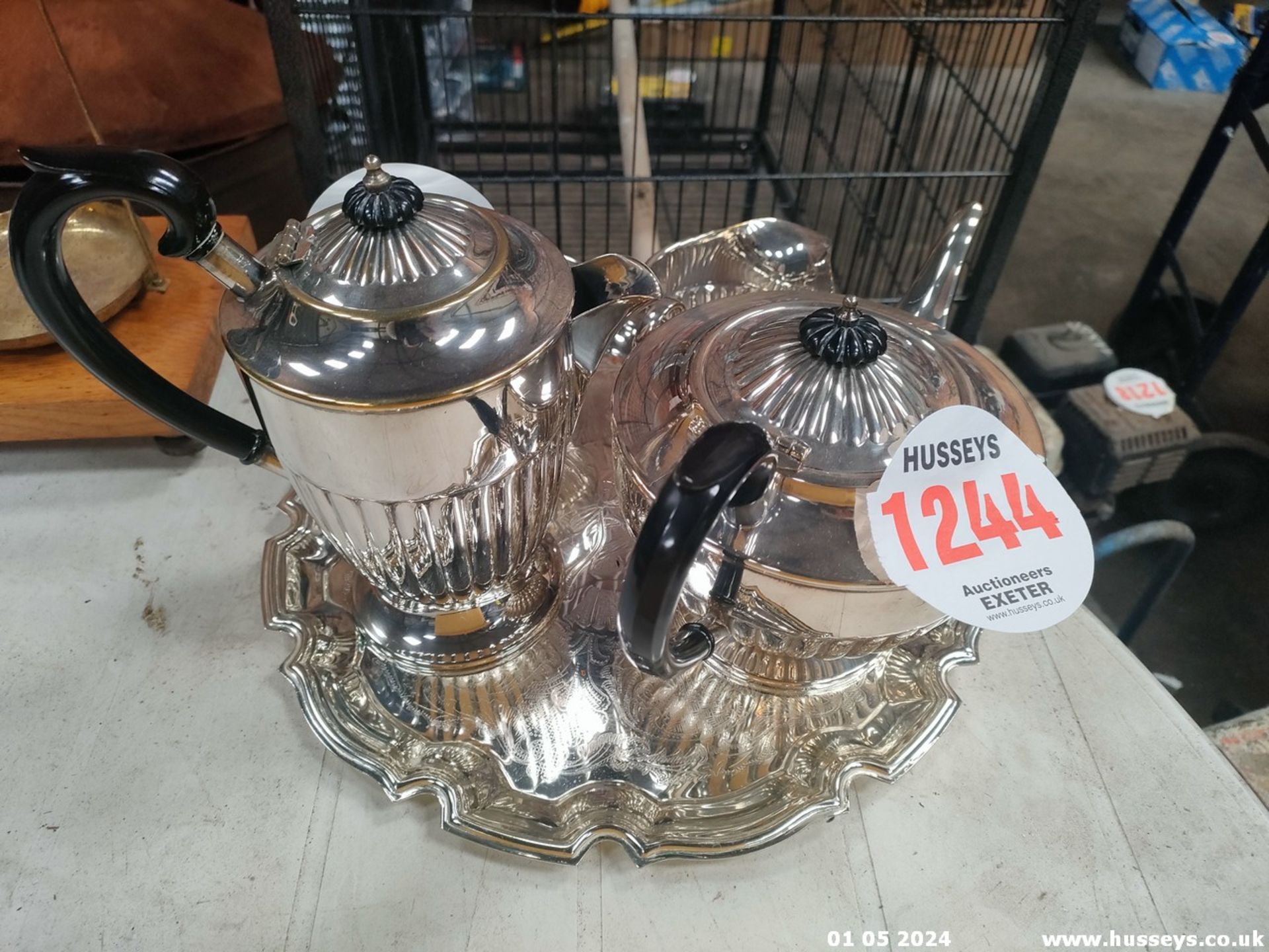 A 5 PIECE SILVER PLATED TEA SET