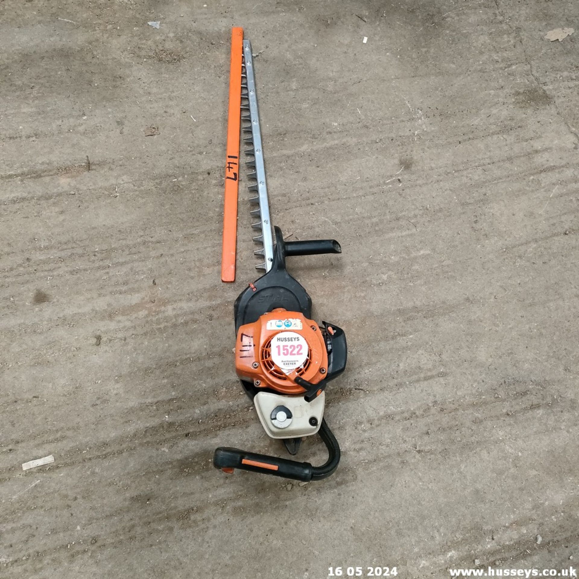 STIHL HEDGE TRIMMER 147