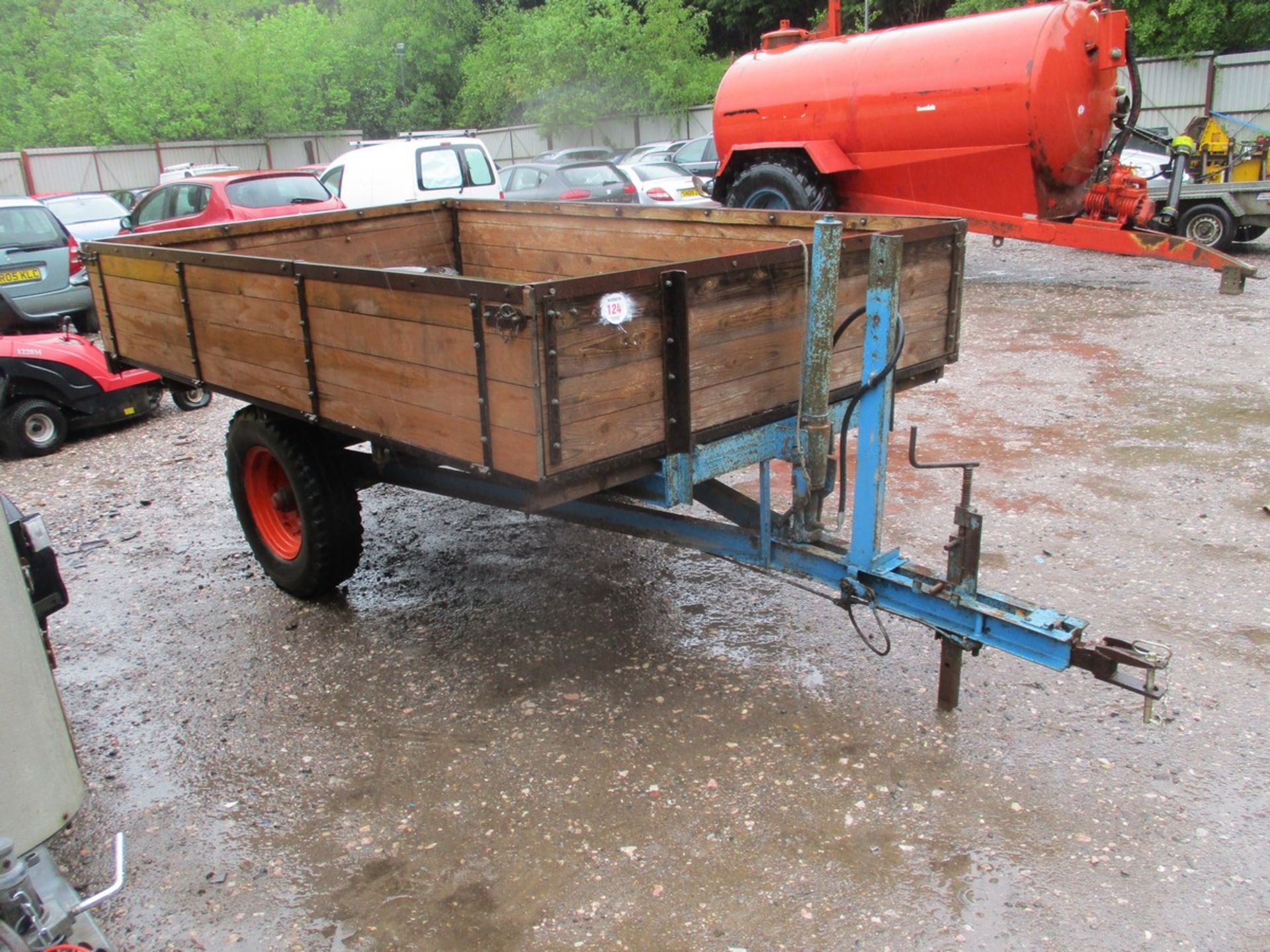 3 TON TIPPING TRAILER C.W SPARE WHEEL (NEW HYDRAULIC PIPEWORK)