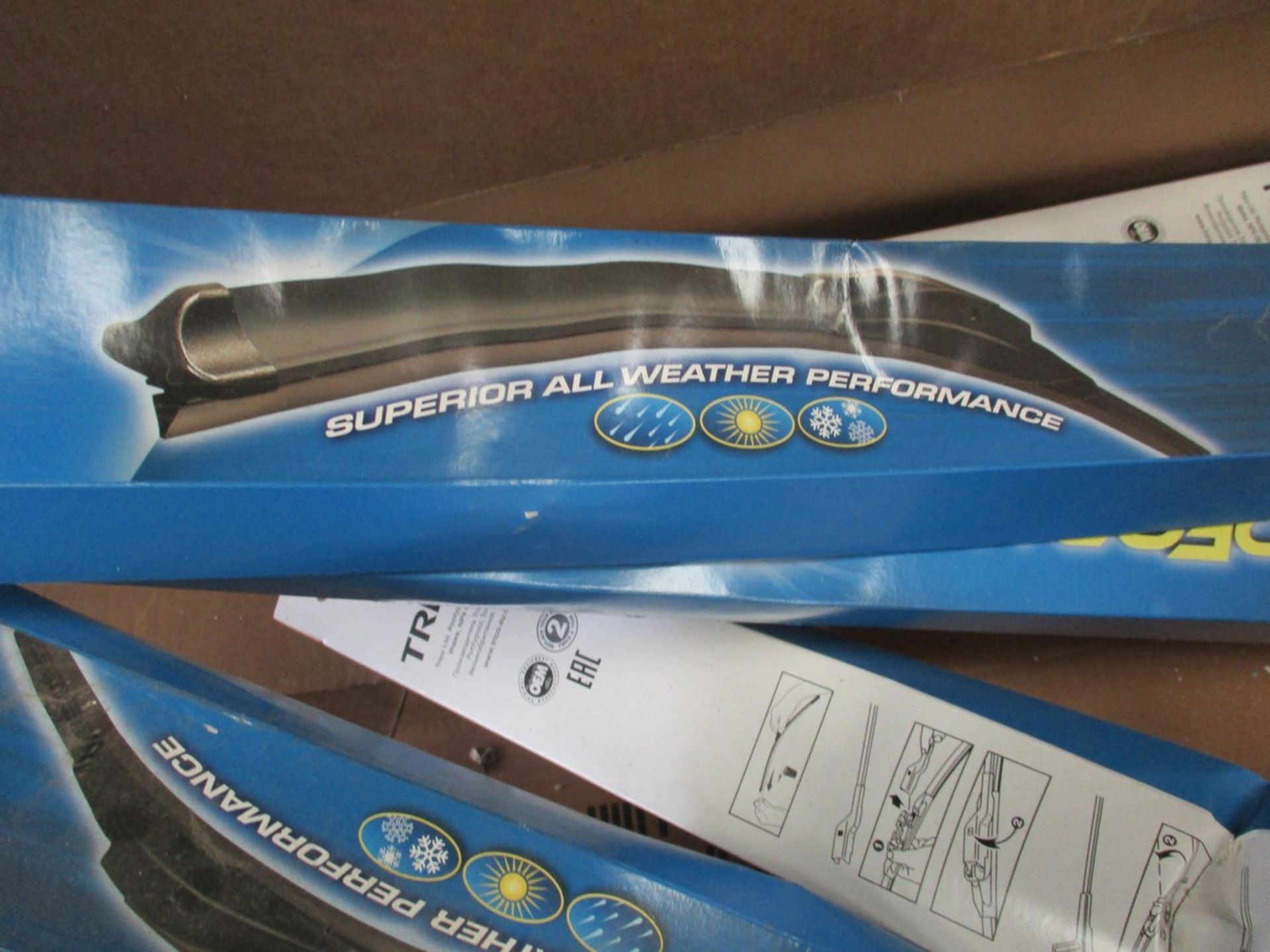 PALLET OF WIPER BLADES 32" - Image 3 of 3