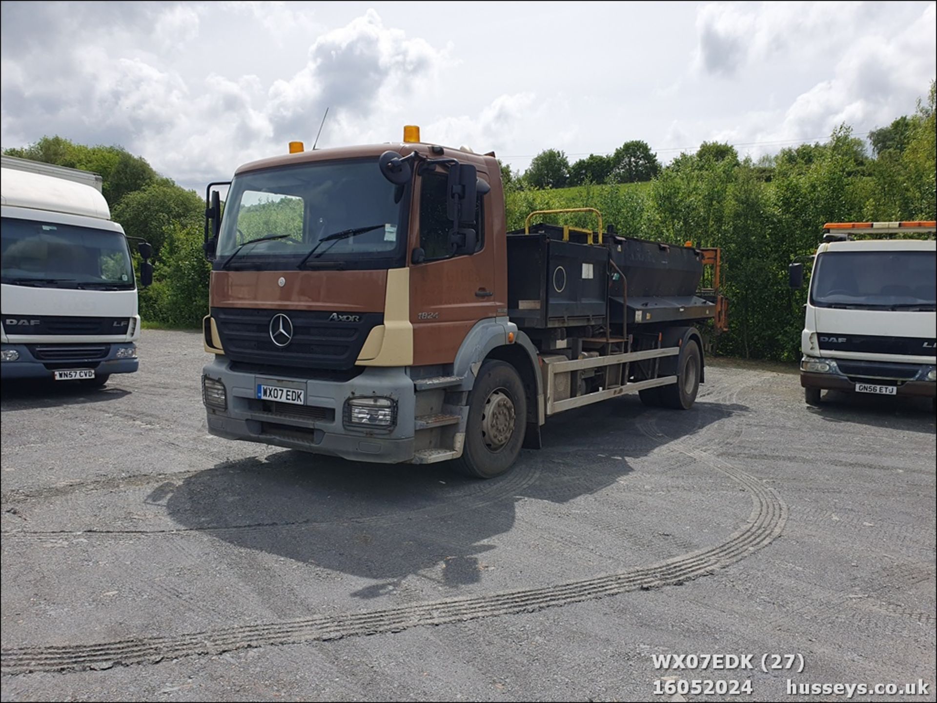 07/07 MERCEDES ATEGO - 6370cc 2dr (Brown/cream) - Image 28 of 54