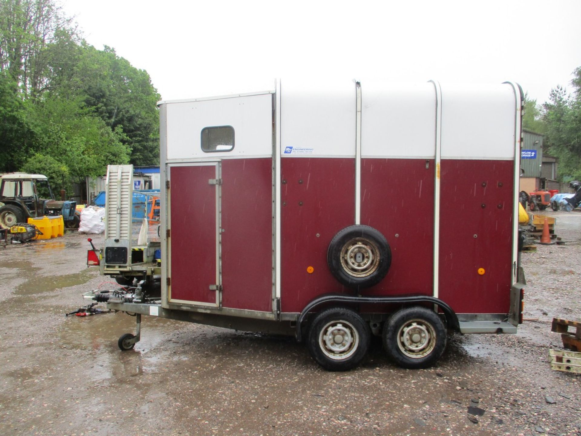 IFOR WILLIAMS HB510 HORSE TRAILER - Image 11 of 11