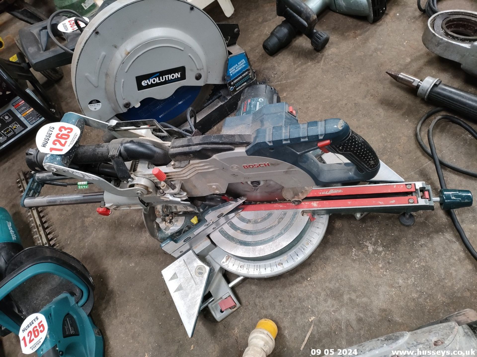 BOSCH MITRE SAW