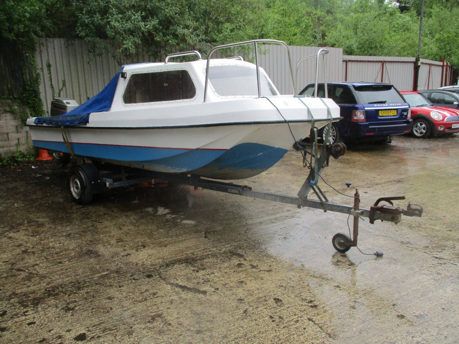 20FT WILSON FLYER C.W SNIPE BREAKBACK TRAILER 75HP 4 CYL CW AUXILLARY 5HP OUTBOARD, ELEC BILGE