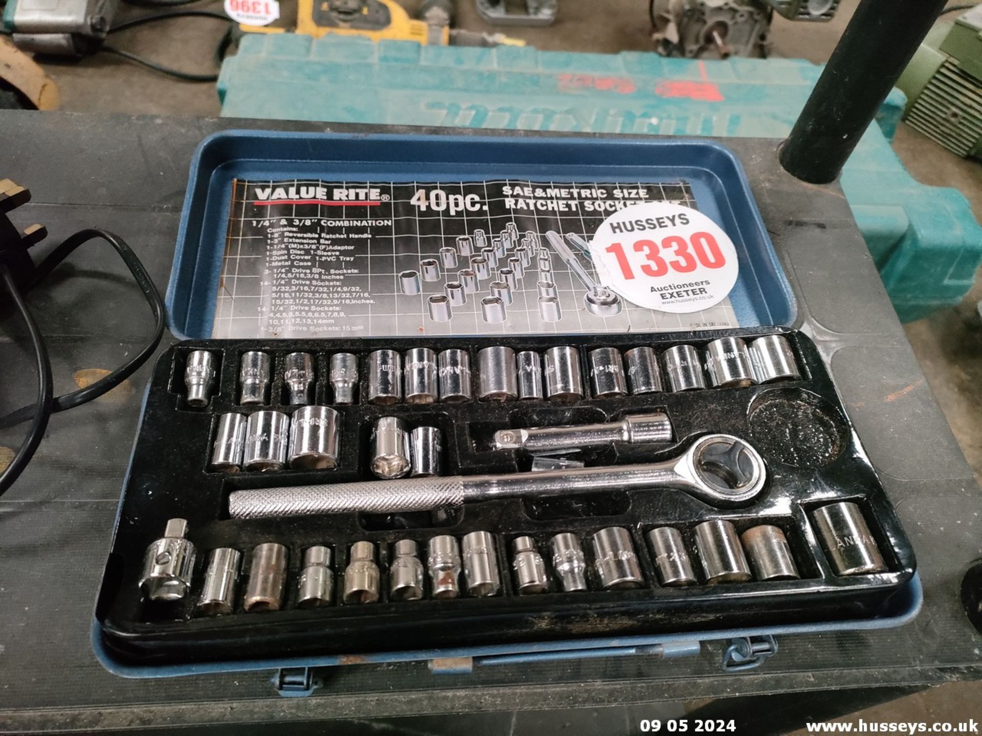 SOCKET SET