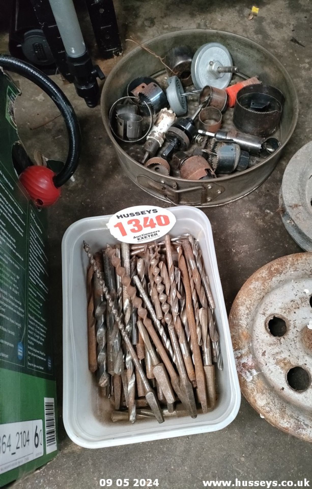 DRILL BITS IN 2 BOXES