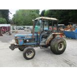 FORD 2120 40HP TRACTOR (NON RUNNER BEEN SAT A WHILE)