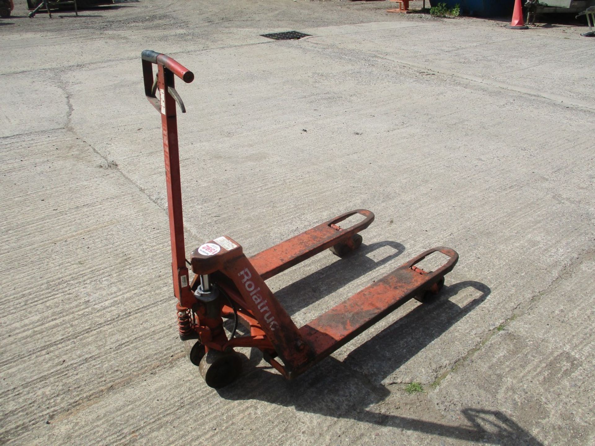 PALLET TRUCKS