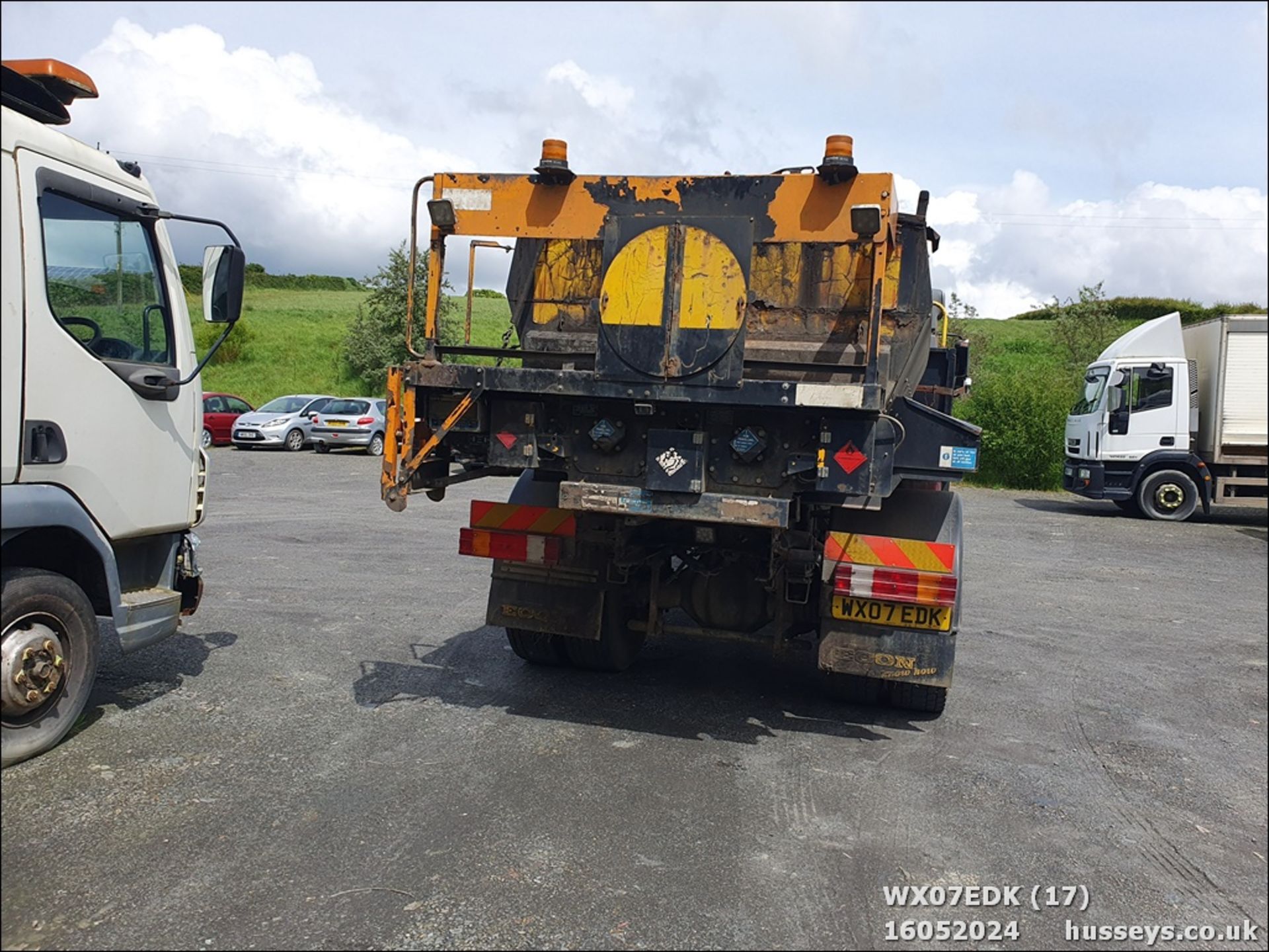 07/07 MERCEDES ATEGO - 6370cc 2dr (Brown/cream) - Image 18 of 54