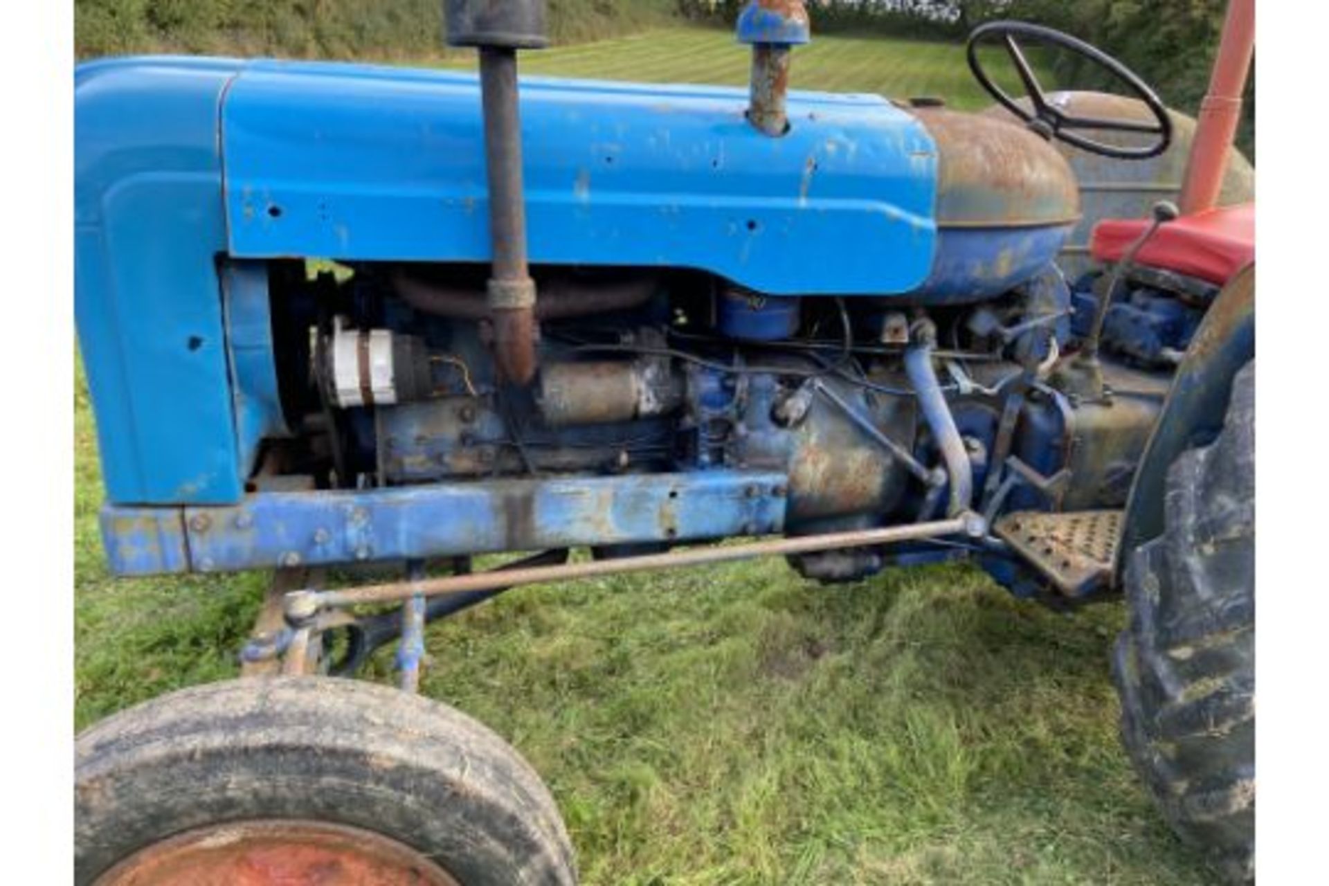 FORDSON MAJOR TRACTOR (TRACTOR ONLY - TOPPER NOT INCLUDED) - Image 3 of 8