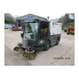 14/64 SCHMIDT SWEEPER - 2800cc (White)