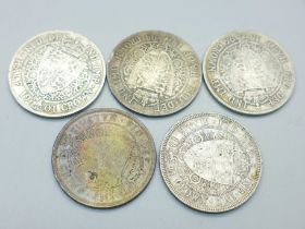 Five Victorian veiled head half-crowns, 1893 x2, 1896, 1893 and 1901