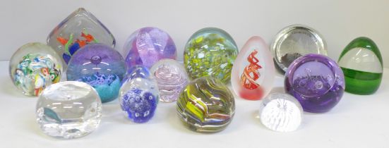 Fourteen glass paperweights including Caithness **PLEASE NOTE THIS LOT IS NOT ELIGIBLE FOR POSTING