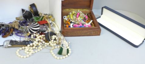 A box of costume jewellery