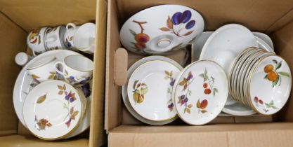 Two boxes of Royal Worcester Evesham oven to table wares **PLEASE NOTE THIS LOT IS NOT ELIGIBLE