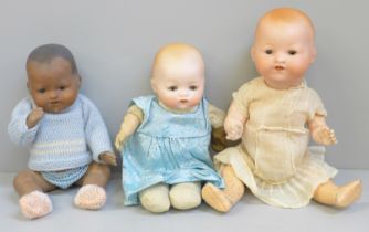 Three antique bisque head Armand Marseille Dream Baby dolls, one with sleep eyes, tallest 23cm